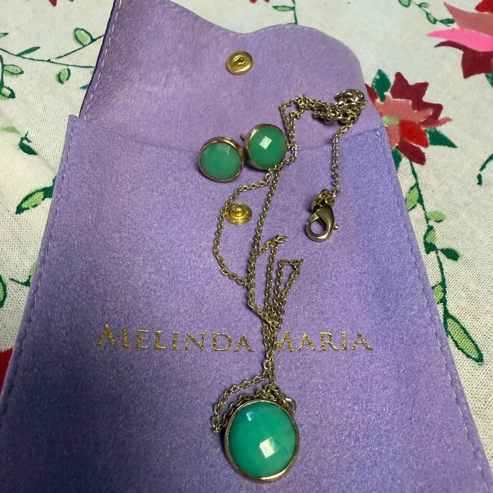 Melinda Maria Hunter necklace and earrings in beautiful chrysoprase